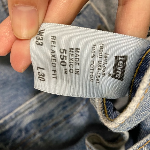 Vintage Levi’s 550 Relaxed Fit Straight Leg Mom Jean Size 33 x 30 (8) - Picture 6 of 11